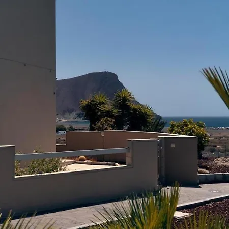 Okeanos Sea View 1 Bedroom Vr-s شقة